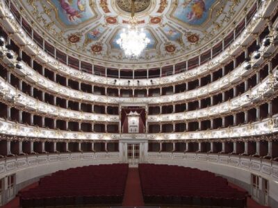 Teatro Municipale Romolo Valli, (RE) Teatro Municipale Romolo Valli, (RE)